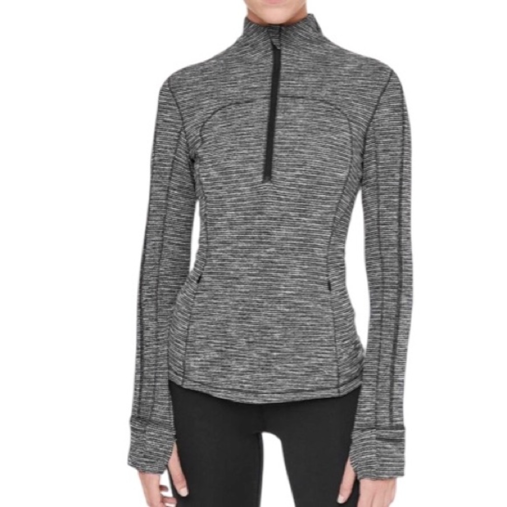 Women's 8 Lululemon Run Briskly 1/2 Zip Coco Pique Black White Half Zip Jacket